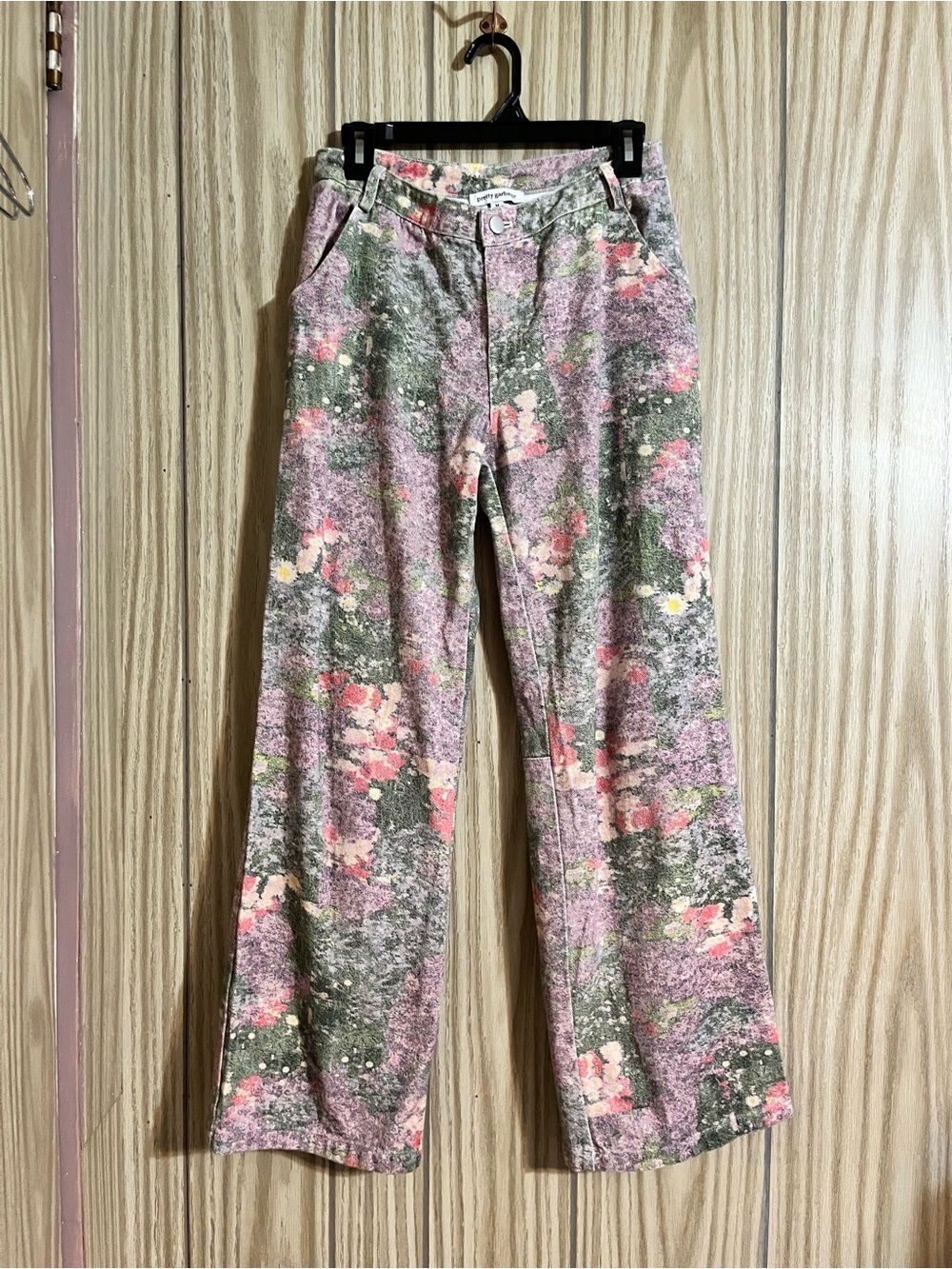 Pretty Garbage Pink Green Floral Print Denim Straight Leg Jeans Pants M